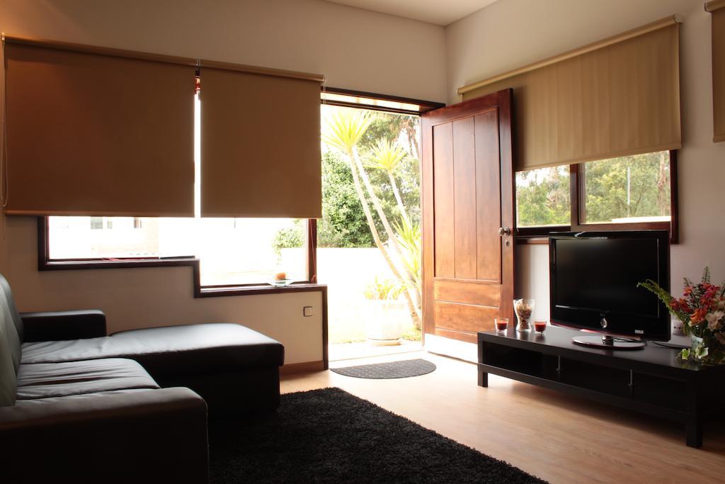 Guesthouse Pool & Sea Espinho Oporto Quarto foto